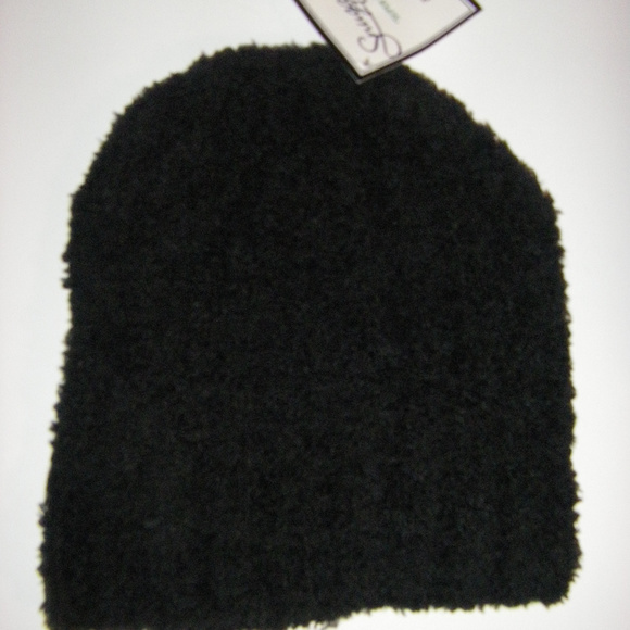 Snugadoo too Super Soft Hats (3) - Picture 2 of 5